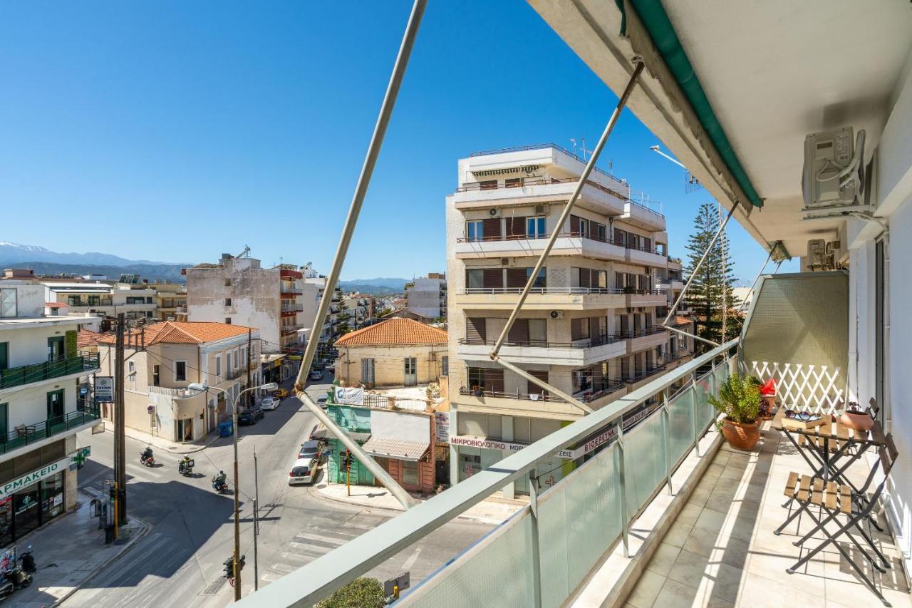 Georginas Home In City Center Hriszí Aktí Haniá Kültér fotó